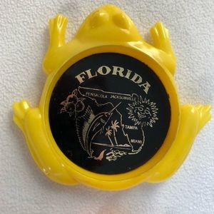 🌞🌴Vintage 1950’s Florida Frog Souvenir Coasters